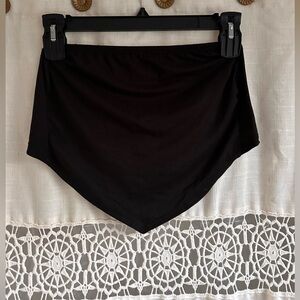 Gaze Tie-Back Crop Top